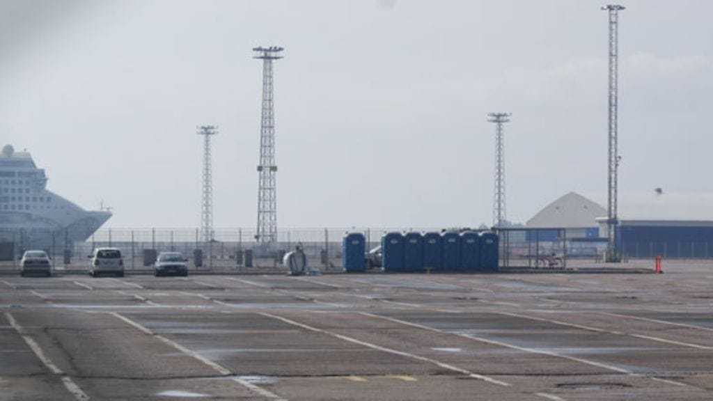 Madonnan konserttialue Helsingin Jätkäsaaressa. (Kuva: MTV Oy)