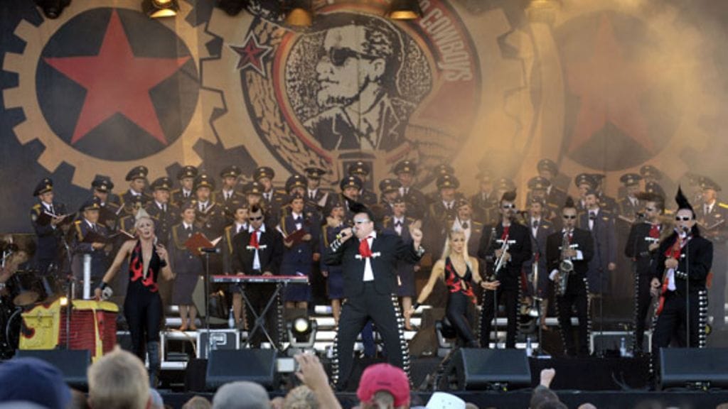 Leningrad Cowboys (Kuva: Lehtikuva Oy/Kimmo Mäntylä)