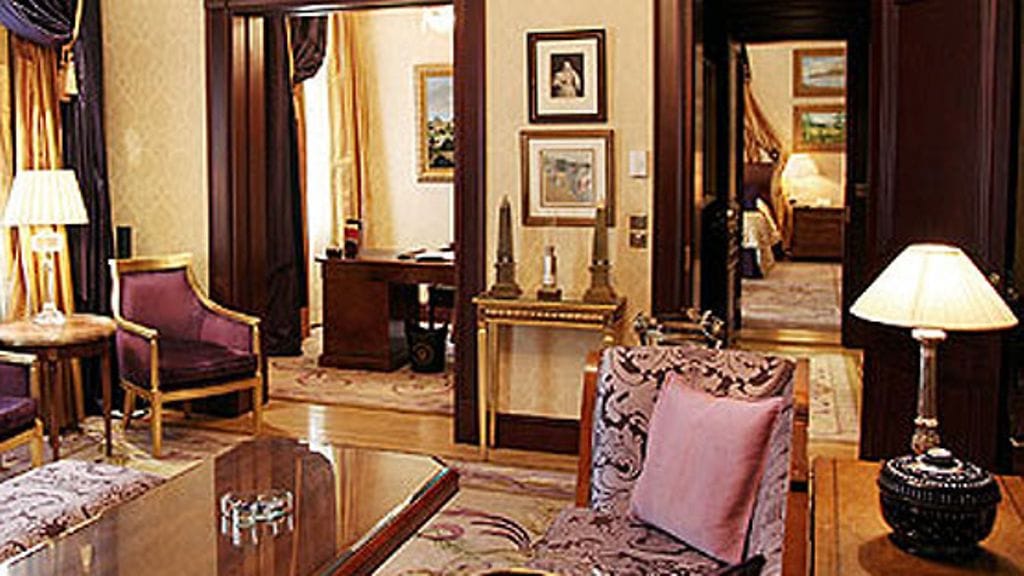 Hotelli Kämpin Mannerheim-sviitti. (Kuva: Hotelli Kämp)