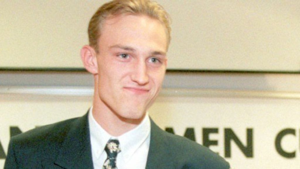 Sami Hyypiä vuonna 1995. (Kuva: Kimmo Mäntylä/Lehtikuva)