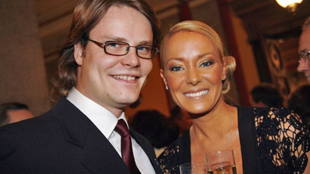 Jenni Ahola ja aviomies Ville Keskinen saavat vauvan. Kuva: Lehtikuva.