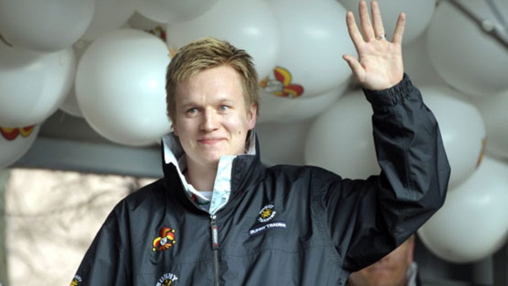 Jääkiekkoilija Esa Pirnes (Kuva: Kimmo Mäntylä/Lehtikuva)