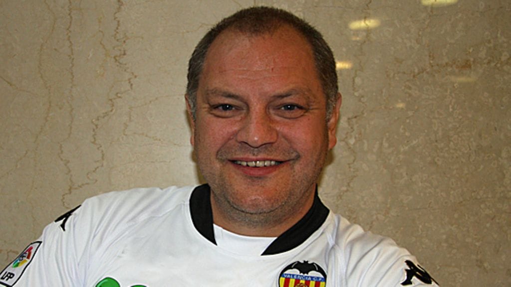 Esa Tikkanen Unibet Open pokeriturnauksessa Prahassa. Kuva: MTV3.