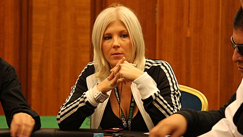 Vappu Pimiä Unibet Open pokeriturnauksessa Prahassa. Kuva: MTV3.