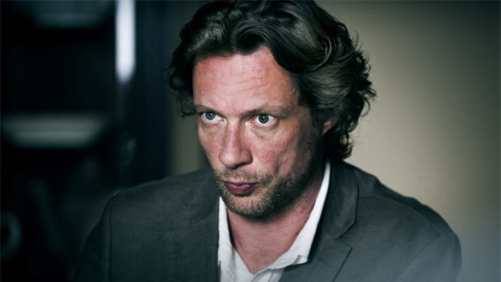 Vares – pahan suudelma
