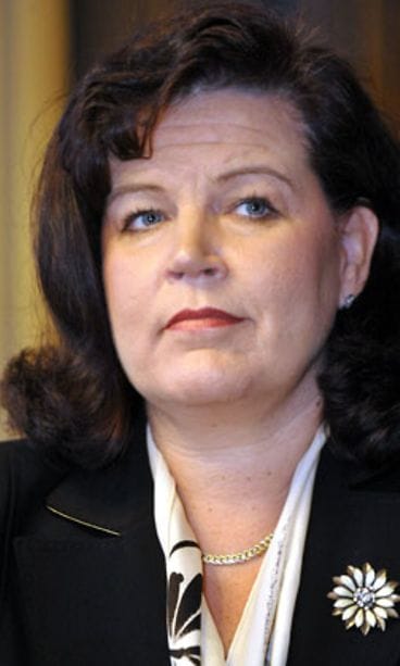 Anne Holmlund (Kuva: Kimmo Mäntylä/Lehtikuva)