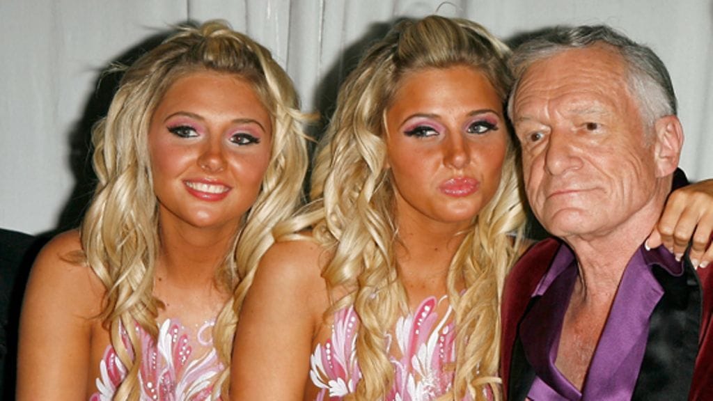 Karissa ja Kristina Shannon sekä Hugh Hefner (Wireimage /All Over Press)
