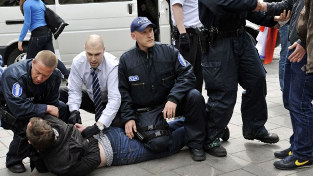 Venäläinen futisfani otettiin kiinni Helsinngissä. (kuva: Lehtikuva)