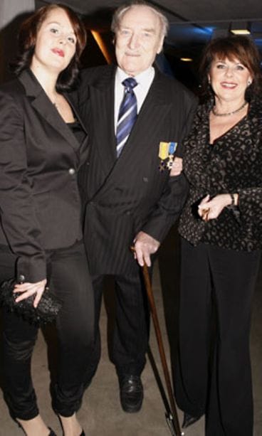 Heidi ja Åke Lindman sekä Pirkko Mannola (Kuva: Marja Airio/Lehtikuva)