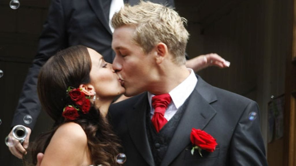 Sara Nunes ja Jussi Ahde menivät naimisiin kesällä 2008. (kuva: Roope Salonen/Lehtikuva)