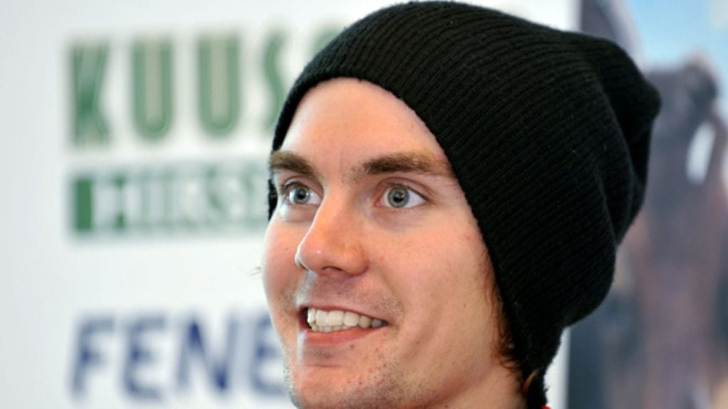 Anssi Koivuranta vaihtoi yhdistetyn mäkihyppyyn.