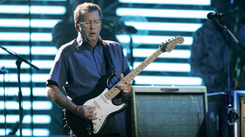 Kitaristi Eric Clapton esiintyi Hartwall Areenalla vuonna 2006.