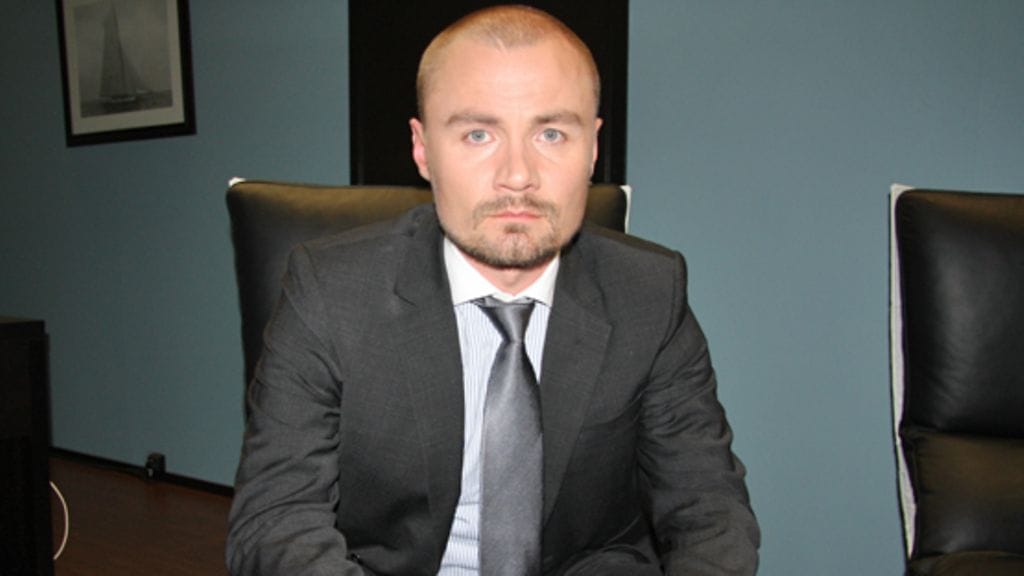 Diili-Arttu ymmärtää Hjalliksen päätöksen.