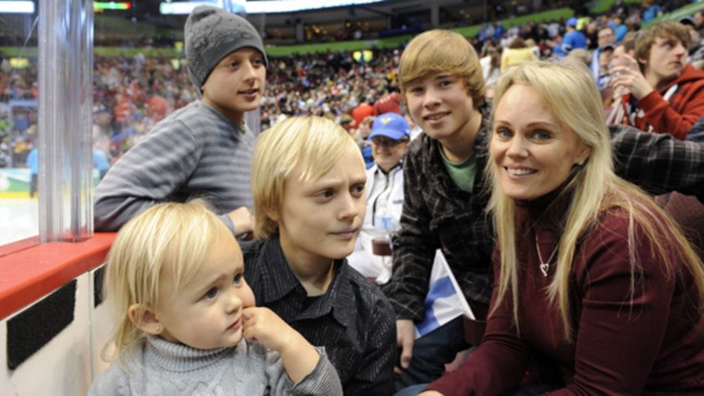 Selänteen pesueeseen kuuluu neljä lasta.