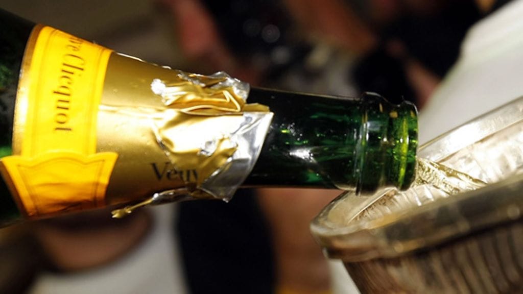 Veuve Clicquot -samppanjaa