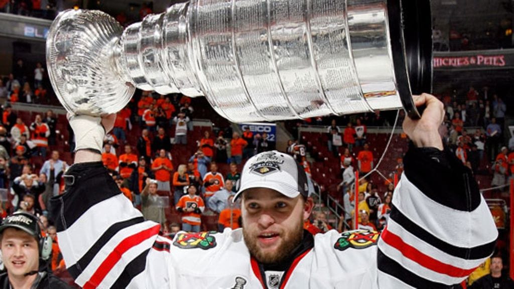 Antti Niemi voitti ensimmäisenä suomalaisena maalivahtina Stanley Cupin. (Kuva: Getty/All Over Press)