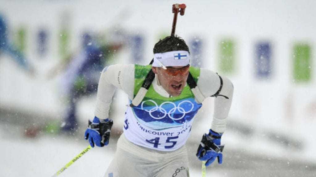 Ampumahiihtäjä Paavo Puurunen. (Kuva: Antti Aimo-Koivisto/Lehtikuva)