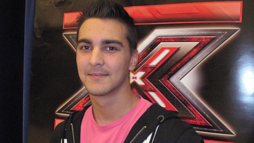 X Factor -ohjelmassa esiintynyt Benjamin Enroth pääsi jatkoon Iskelmäartisti 2010 -kisassa. Kuva: MTV Oy.
