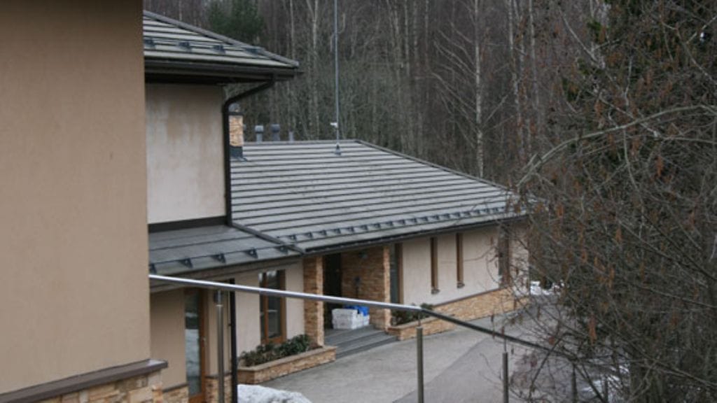 Laulaja Kari Tapio muutti Kirkkonummelta Espooseen. (Kuva: MTV Oy)