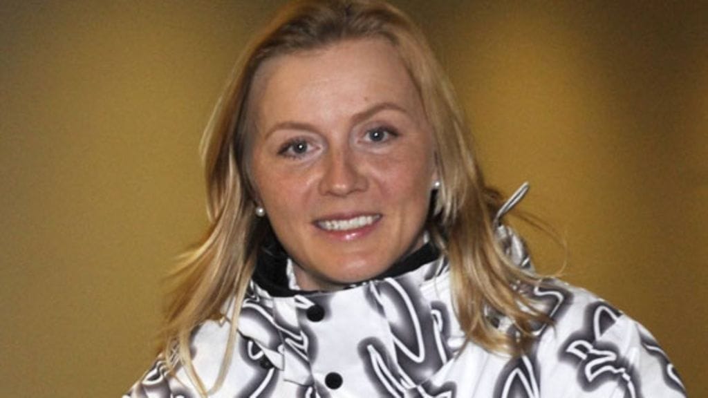 Virpi Kuitunen kertoo Jari Sarasvuon tukevan kaikissa päätöksissä. (Kuva: Lehtikuva)