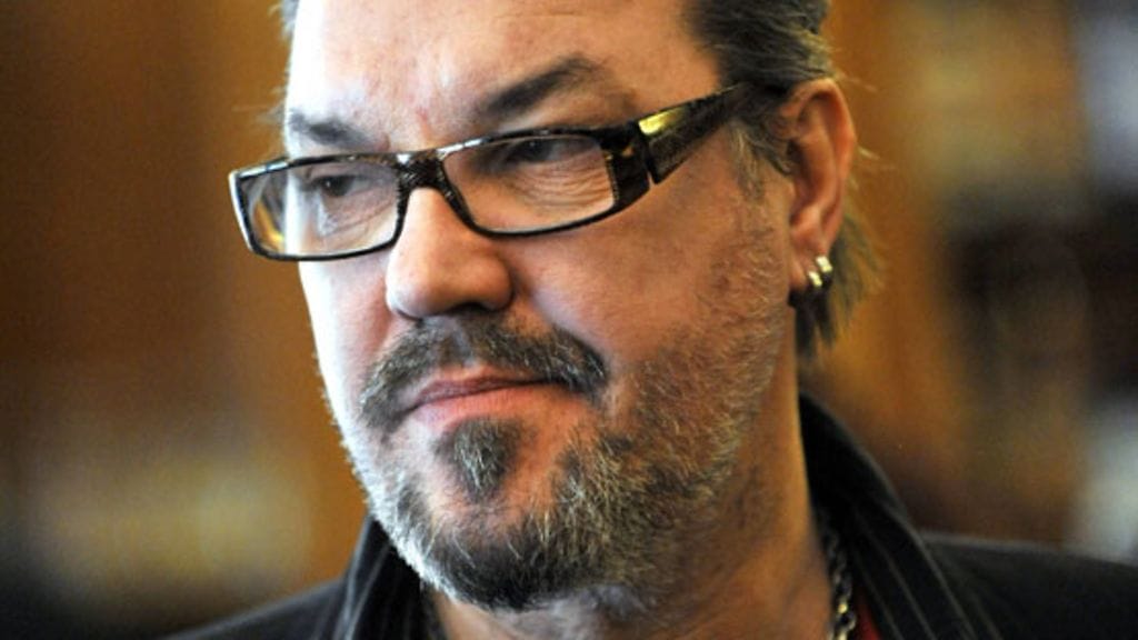 Juha Veijosen mukaan freelance-näyttelijän pitää osata varautua vähätöisiin aikoihin.