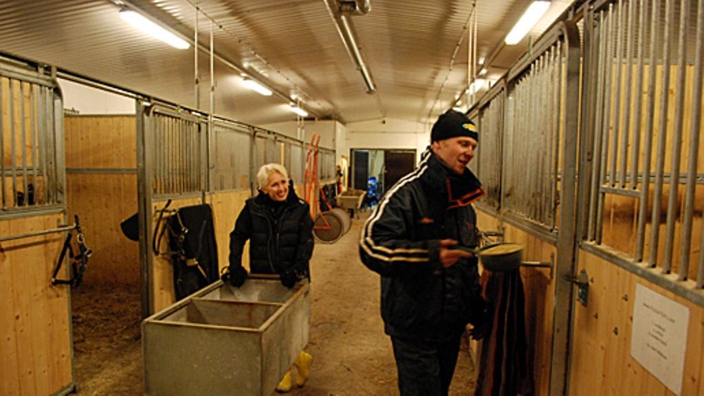 Anna Perho on Toni Niemisen vieraana. (Kuva: MTV O)