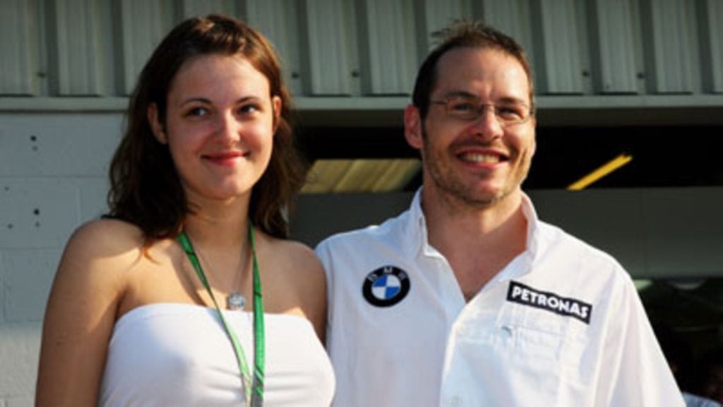 Jacques Villeneuve Johanna-vaimonsa kanssa (Kuva: Getty Images)