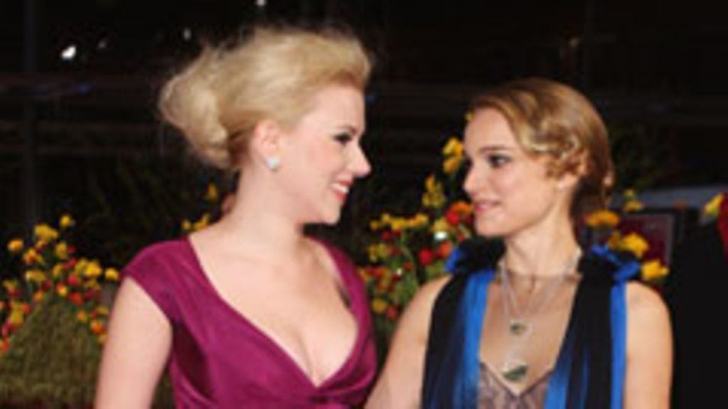 Näyttelijät Scarlett Johansson ja Natalie Portman. (Kuva: Sean Gallup/Getty Images Entertainment)