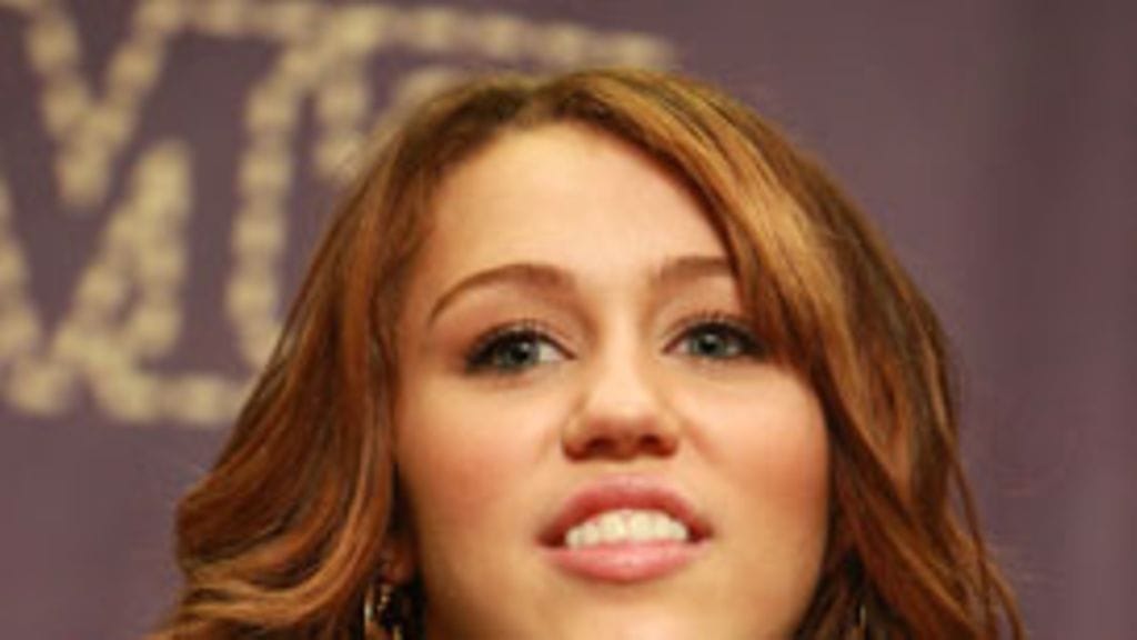 Teinitähti Miley Cyrus. (Kuva: Stephen Lovekin/Getty Images Entertainment)