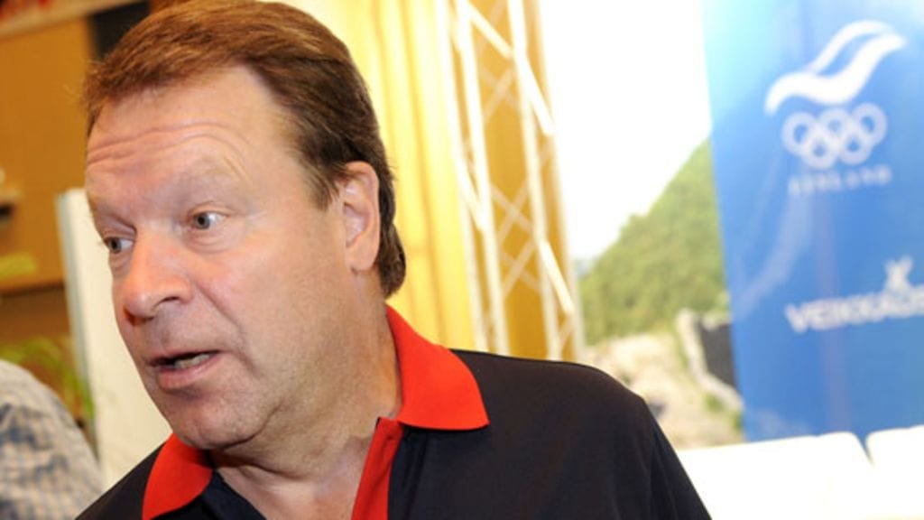 Ilkka Kanervan viestikaverit ovat puheliasta sorttia. (Kuva: Martti Kainulainen/Lehtikuva)