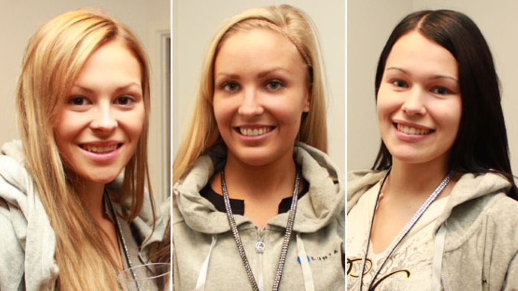 Miss Suomi 2011 -finalistit Linnea Aaltonen, Niina Lavonen ja Sara Sieppi meikittä.
