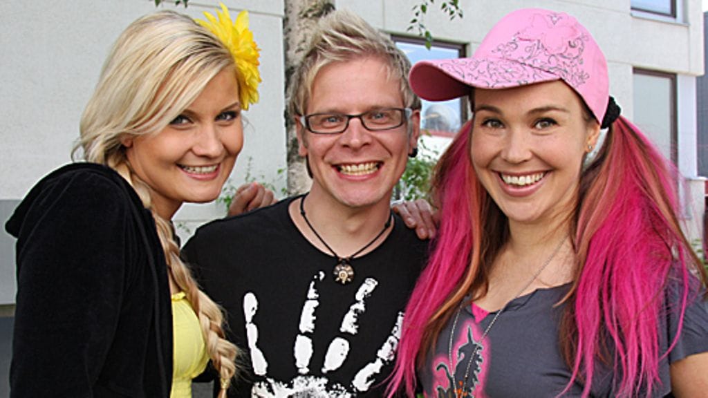Sub Juniorin juontajat Tea, Pekka ja Kana. Kuva: MTV3.