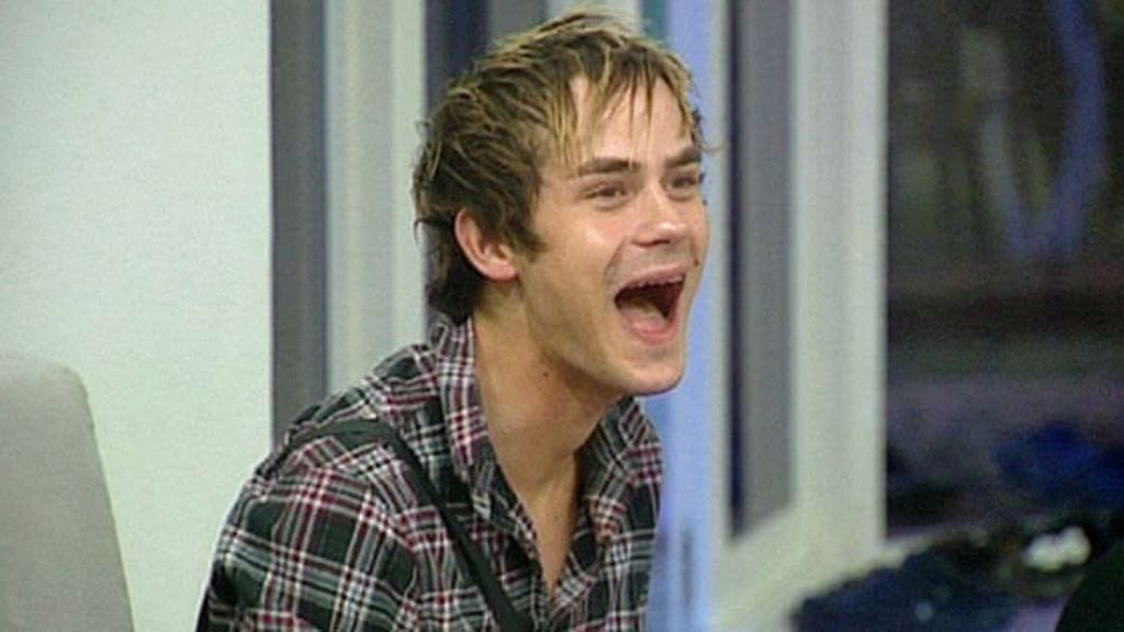 BB-Niko jättää talon tänään. (Kuva: Subtv)