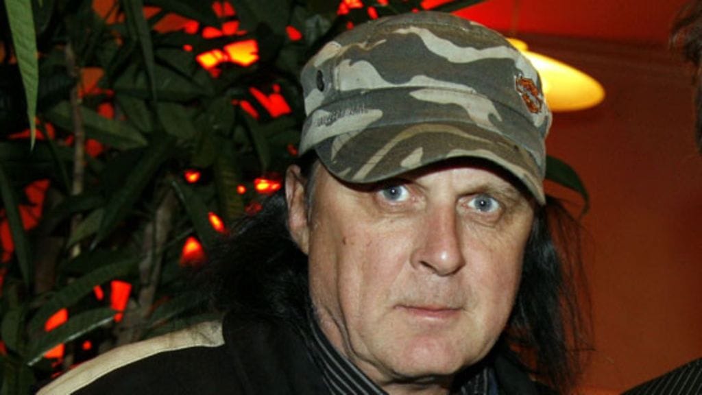 Sakke Järvenpää sai jättimätkyt. (Kuva: Sari Gustafsson/Lehtikuva)