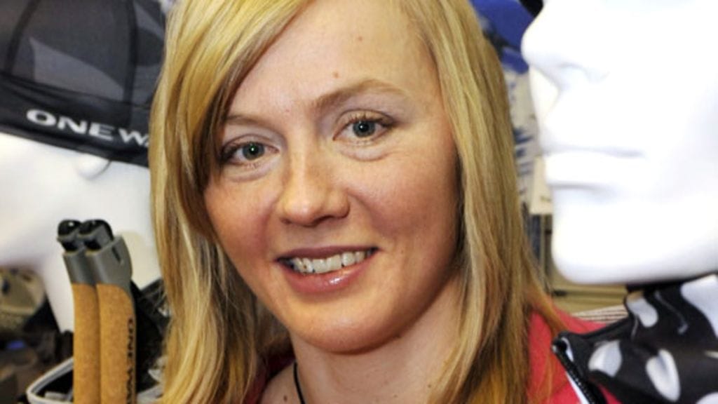 Virpi Kuitunen poseerasi seksikkäästi lehdessä.(Kuva: Matti Björkman/Lehtikuva)