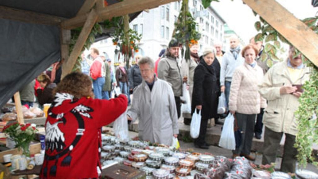 Silakkamarkkinat (Lehtikuva).