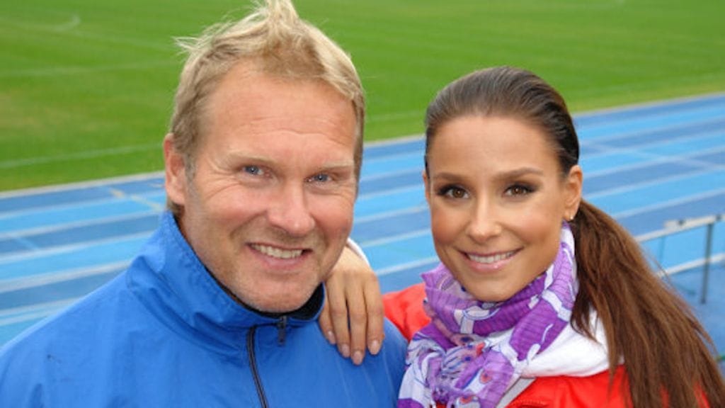 Elixir-juontaja Karita Tykkä ja Remontti-Reiska Jorma Piisinen.