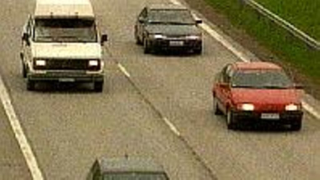 Liikenteen energiantarpeen ennustetaan ylittävän teollisuuden energiantarpeen vuoteen 2030 mennessä.