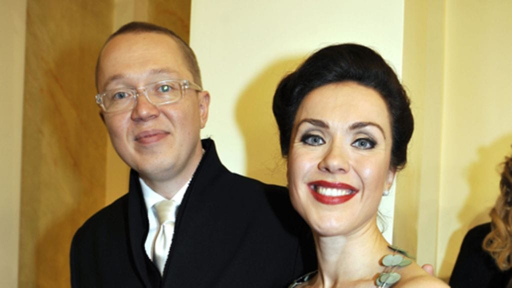 Marko Ahtisaari ja Lisa Sounio myyvät miljoona-asuntoaan. (Kuva: Sari Gustafsson/Lehtikuva)