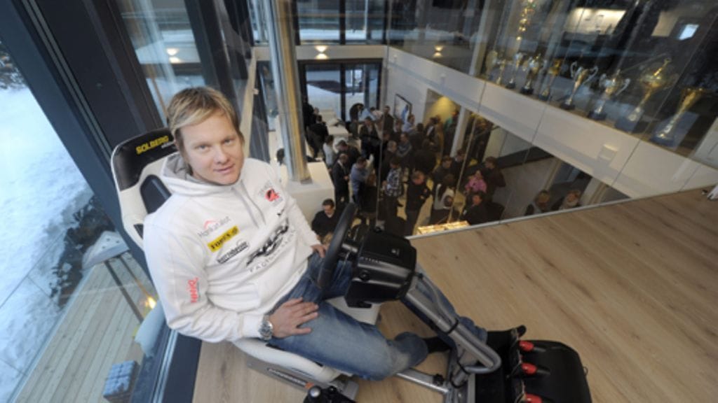 Sami Seliö kotonaan.