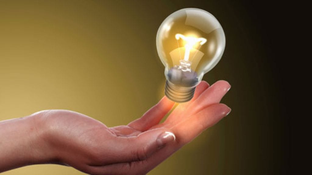 Päästä valo ja lämpo ikkunoista sisään. Likaiset ikkunat vievät päivänvalon hyödyistä melkein puolet.