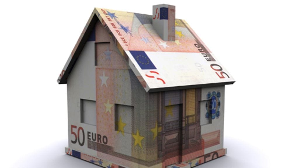 Asuntojen hinnat kääntyivät lievään laskuun marraskuussa.