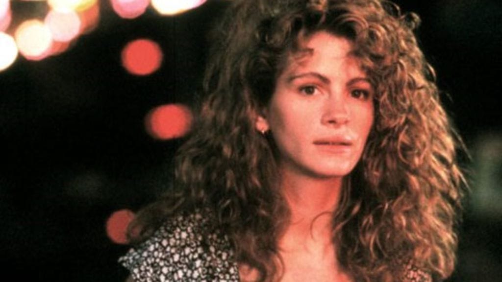 Julia Roberts valittiin lopulta kuuluisaan rooliin, jota aluksi suunniteltiin Kim Basingerille.