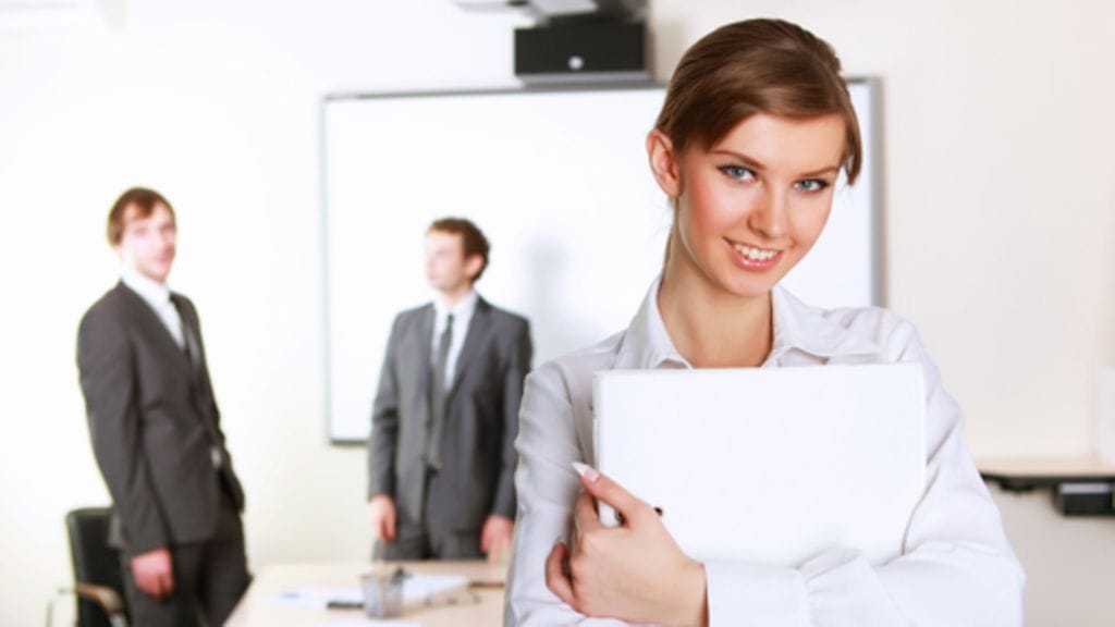 Välittäjäkokeessa osoitettu ammattipätevyys laajenee tulevaisuudessa.