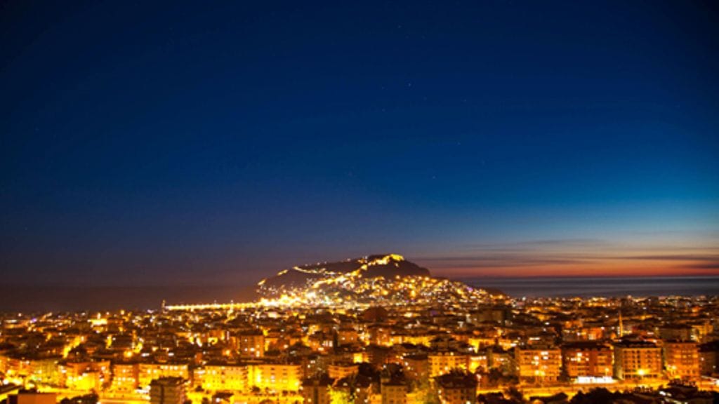 Mahtavissa maisemissa riittää ihasteltavaa.