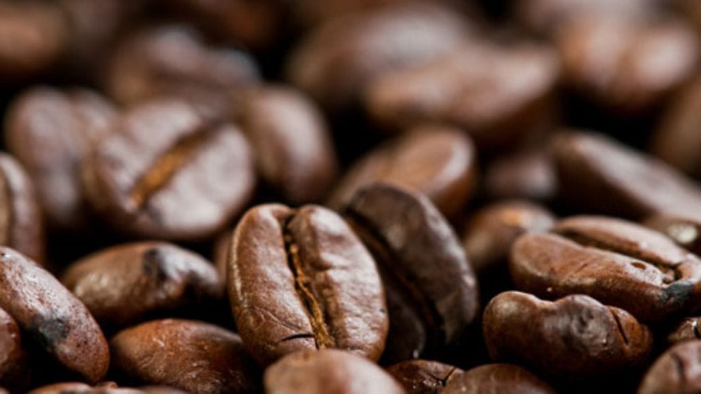 Kahvikin auttaa aivoja.