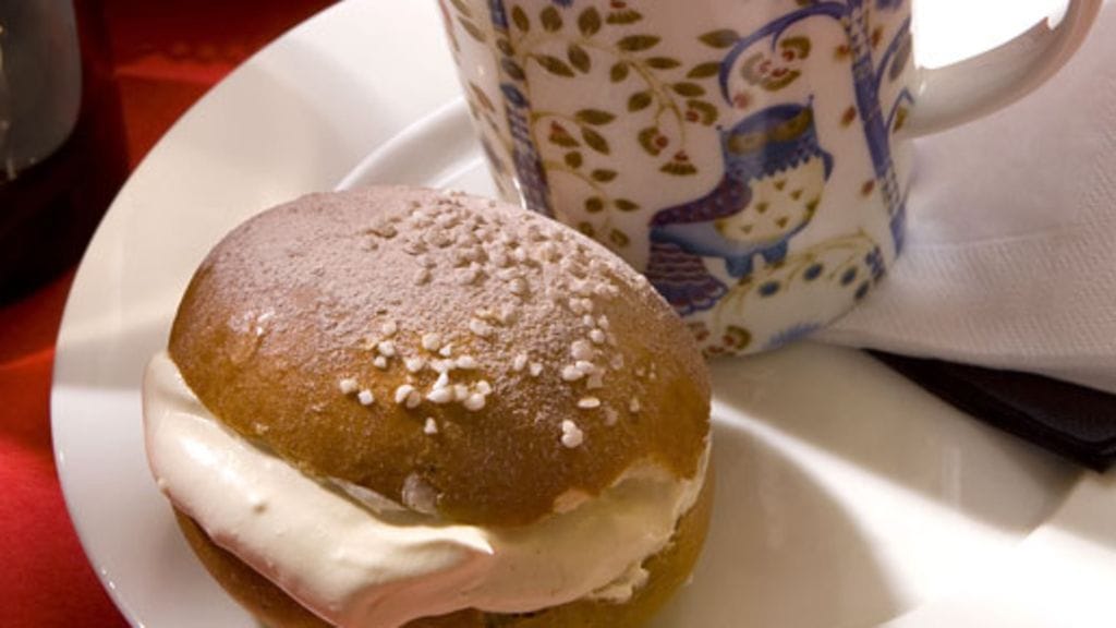 Kinuski antaa pullille makeutta.