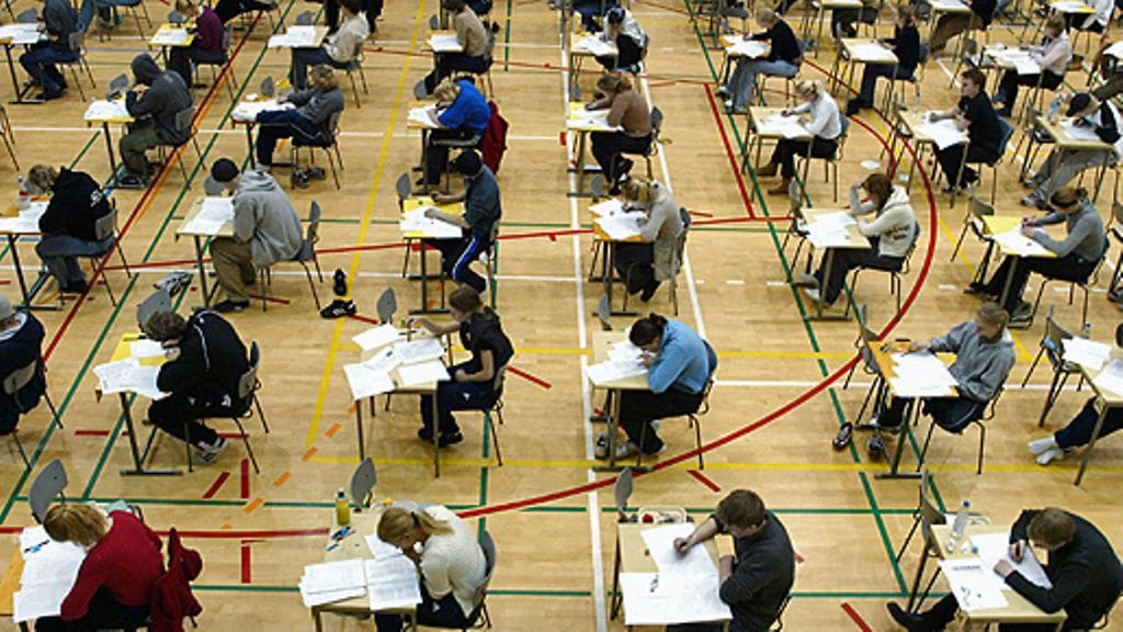 Ylioppilastutkintoa haluttaisiin painottaa selvästi nykyistä enemmän korkeakoulujen opiskelijavalinnoissa.