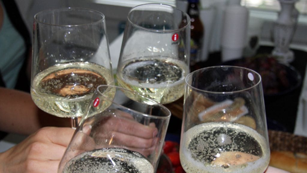 Kilin, kilin, siidereitä. Kuva: MTV3.