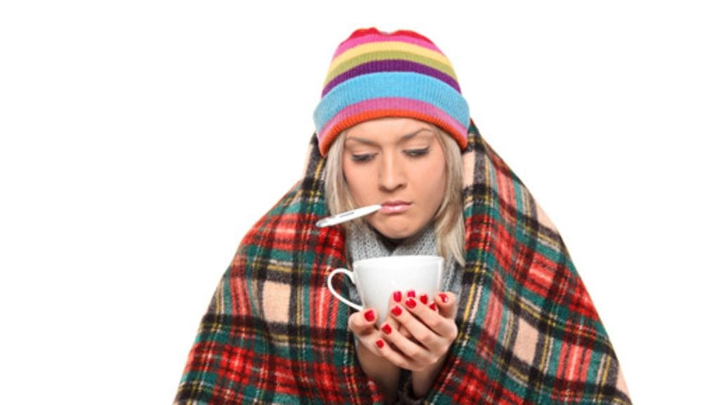 Voiko kuumemittari näyttää väärin, jos lähistöllä on kännykkä?